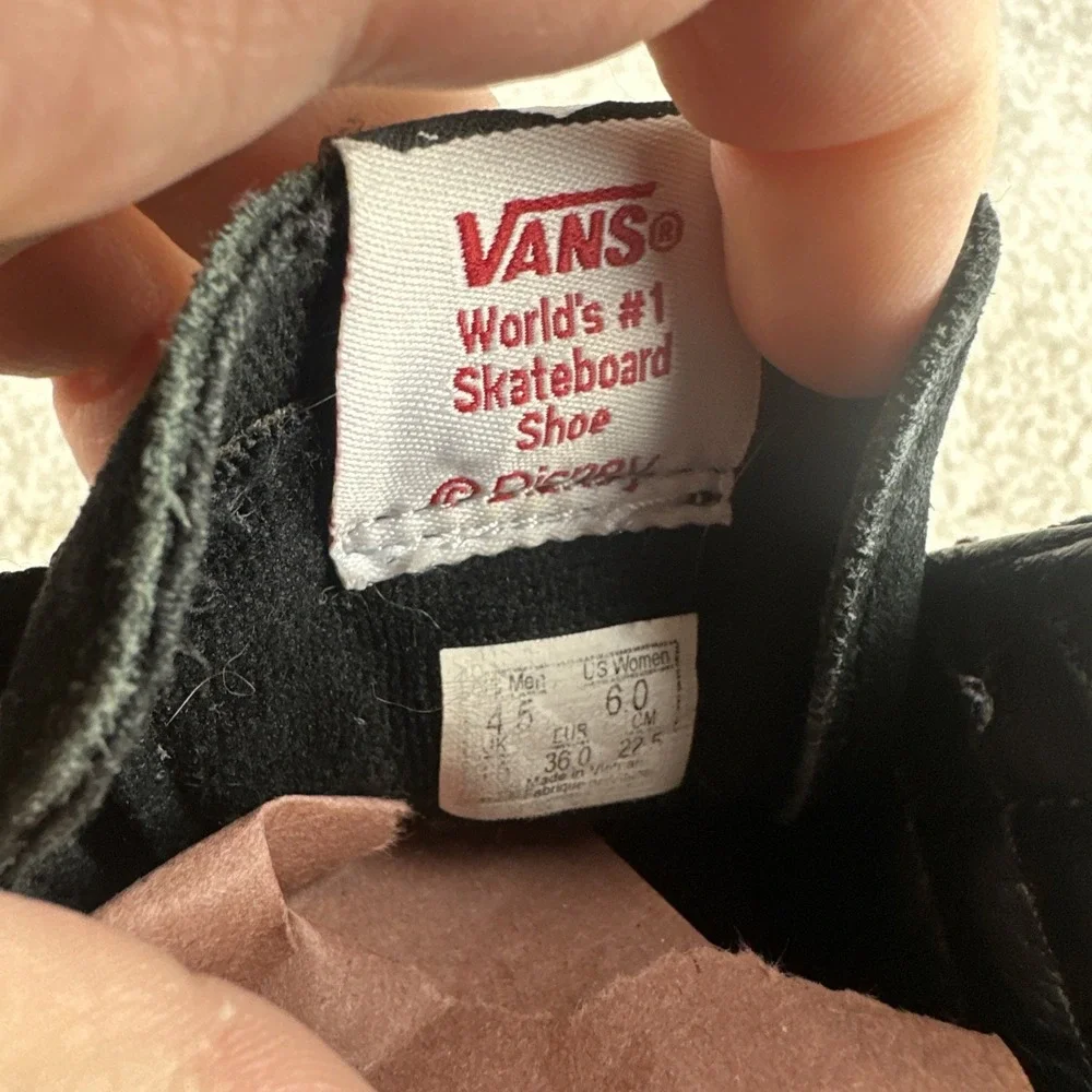 Vans halloween canvas edition
